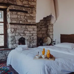 Tradita E Beratit 4*, Berat Albania